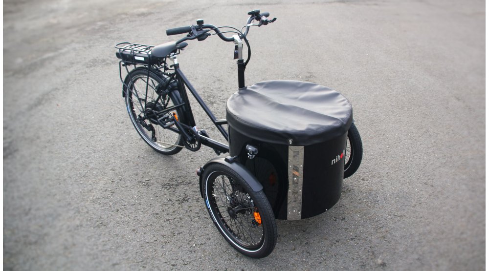 Bâche de protection installée sur modèle Nihola LOW