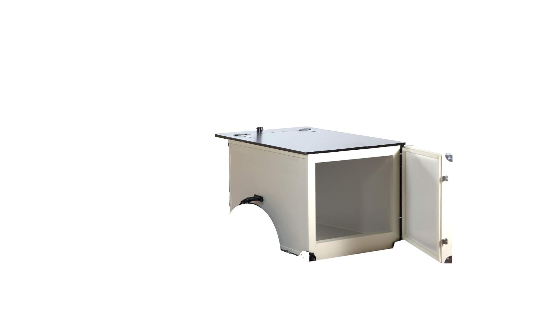 Coffre isotherme avec un couvercle pour triporteur 