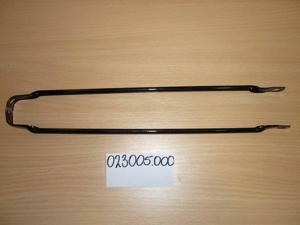 Support garde-boue avant CURANA noir