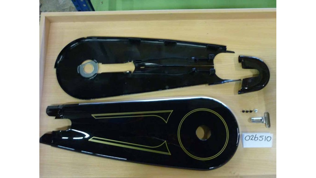 Carrossage de chaîne 1881 exclusive noir brillant