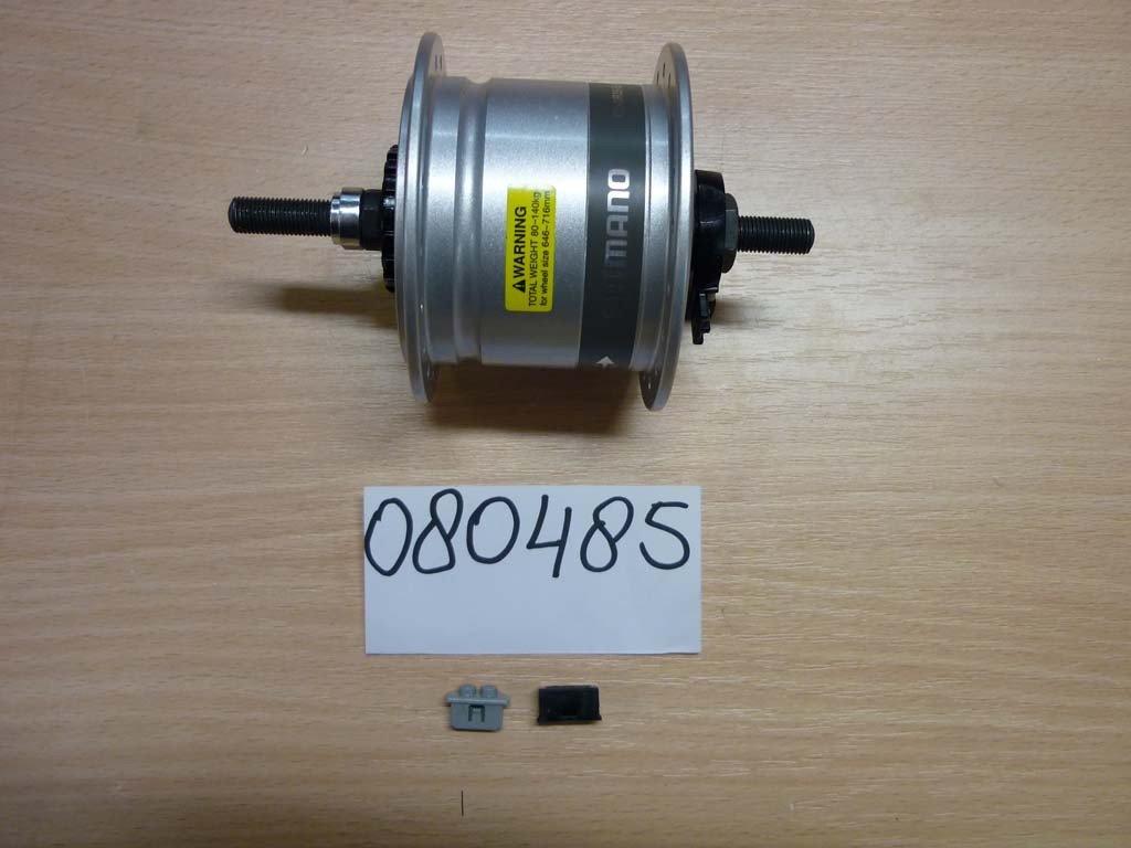 Dynamo moyeu 2,4 watts pour frein roller