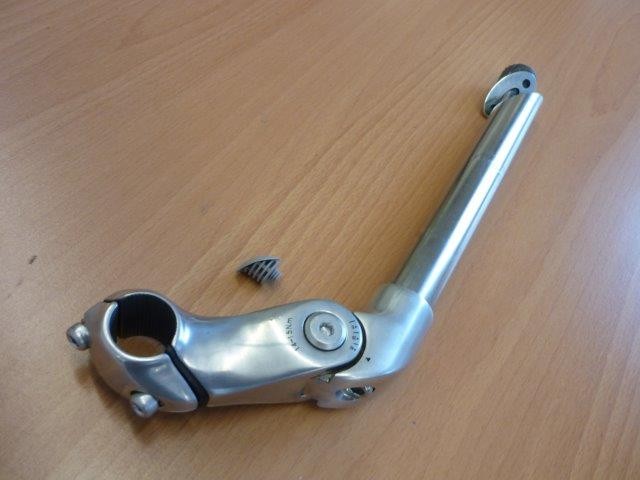 Potence réglable 25,4 Alu /Inox 250