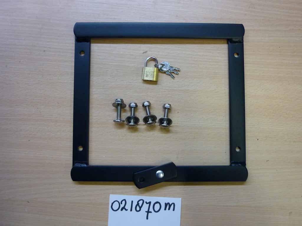 Plaque plancher pour support de siège Maxi Cosi (avec visserie)