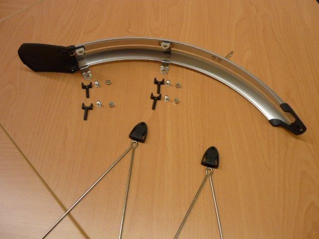 Garde-boue avant 20" plastique 60mm pour biporteur argent