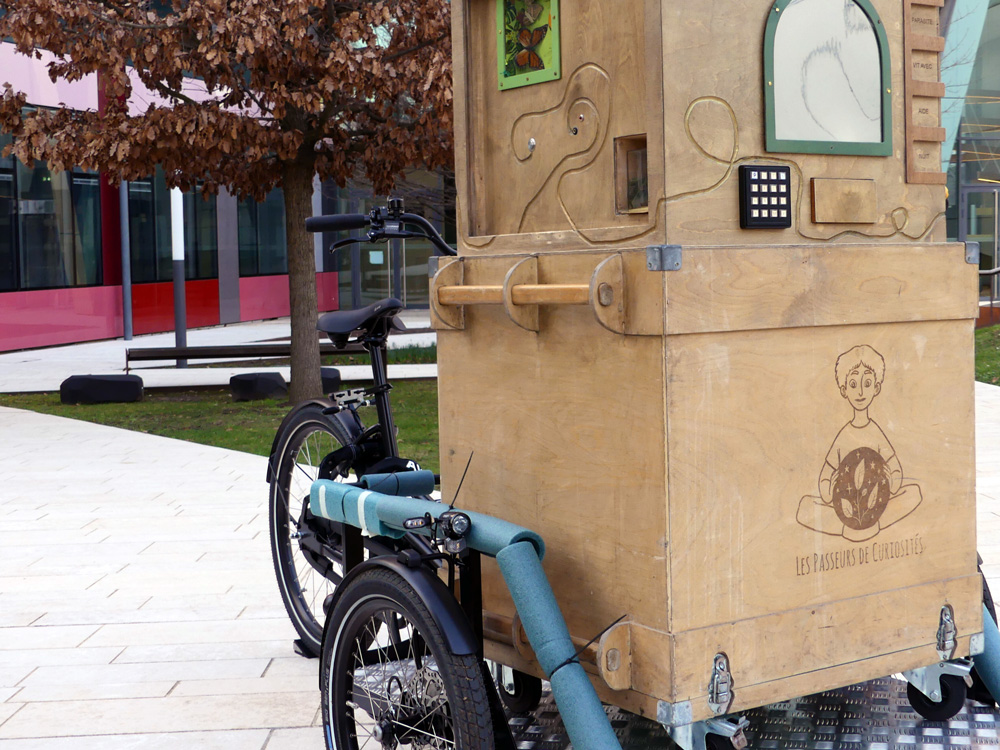 Triporteur Nihola MAXX de l'association